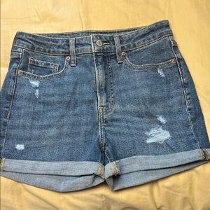 Old Navy Distressed Blue Jean Shorts sz 6